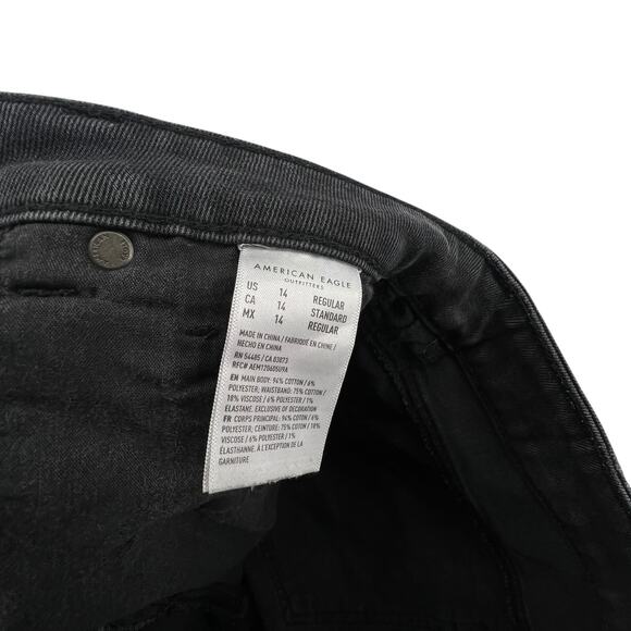 American Eagle Size 14 Mom Jeans Distressed Black Relaxed Fit High Rise - Picture 5 of 5